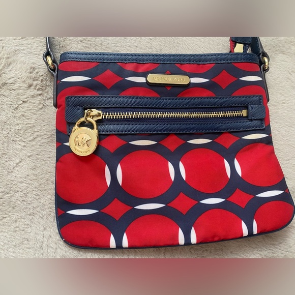 Michael Kors Jest Set deco crossbody - Picture 3 of 8